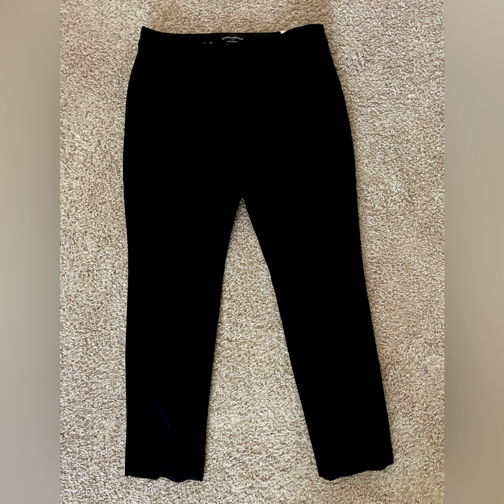 BANANA REPUBLIC CROP PANTS SLOAN CURVY FIT SZ 6
